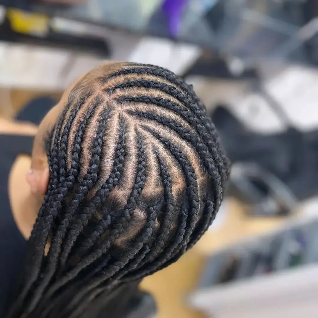 afrohairtrends_1720455286_3407748389585076586_58451039698